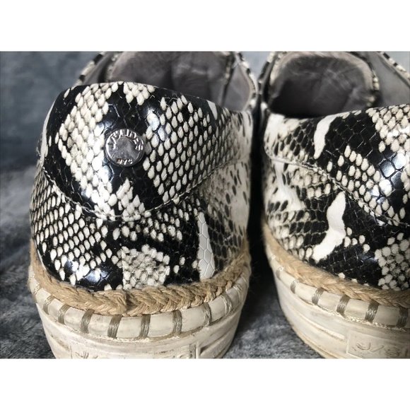 J/Slides Woman’s Super Soft Snake Skin Shoes 9 Medium - Picture 9 of 10
